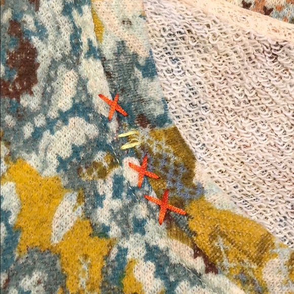 Anthropologie floral top - Picture 5 of 5